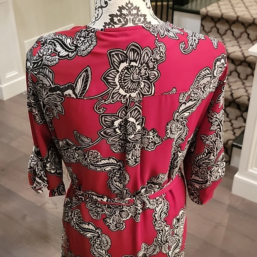 Express Ladies Maxi Dress - Picture 4 of 5